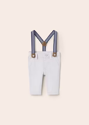 Pantalone con bretelle