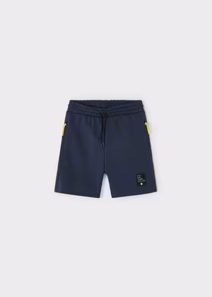 pantaloncino corto