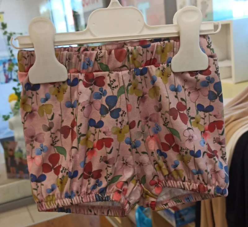 pantaloncino bimba fiori pantaloncino bimba fiori