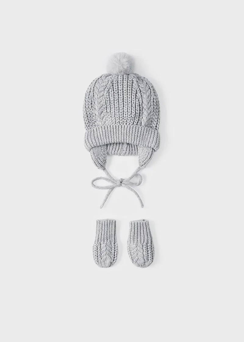 Completo cappello e manopole neonato